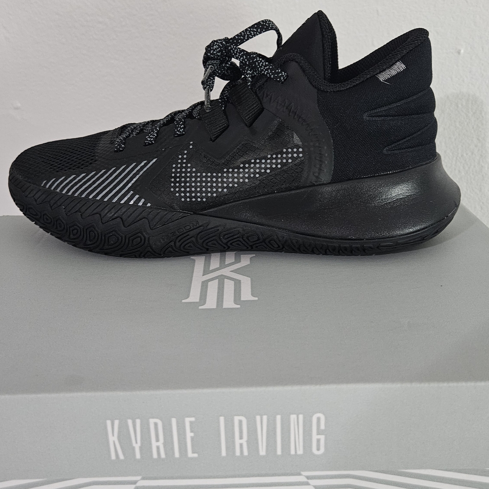 Nike Kyrie Flytrap 5 V Black Men Shoes Cz4100 004 NWB SIZE 7.5